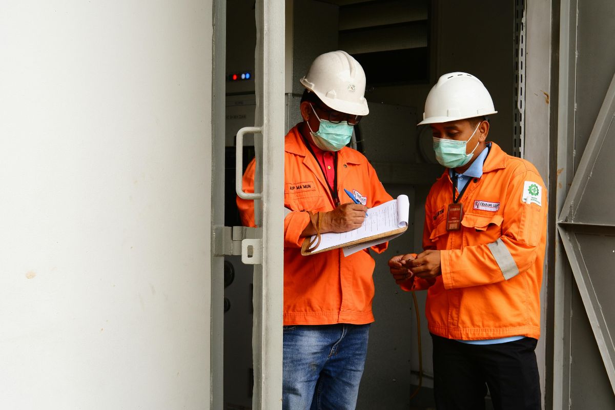 Milieu audit Milieu-audit en inspectie binnen industriële omgeving
